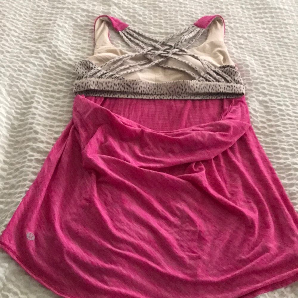 EUC Lululemon Free To Be Wild tank